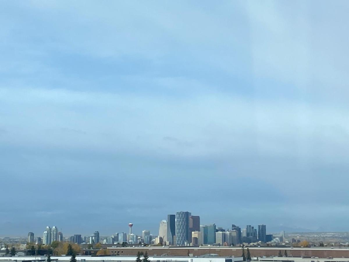 Best Western Premier Calgary Plaza Hotel & Conference Centre Bagian luar foto
