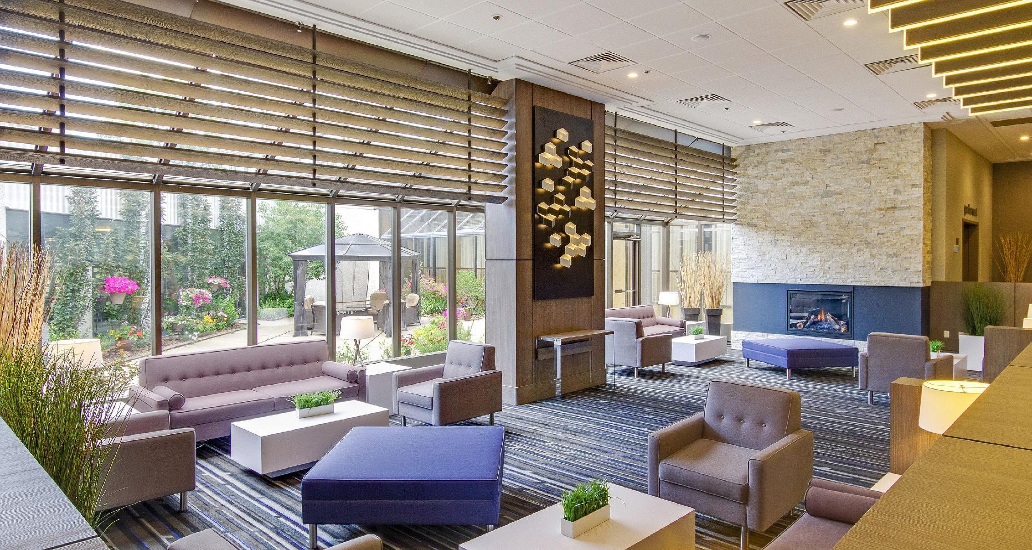 Best Western Premier Calgary Plaza Hotel & Conference Centre Bagian luar foto